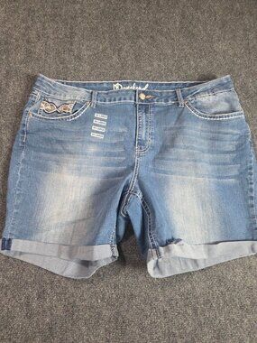 ND Weekend Denim Shorts With Embroidered Pockets Distressed Look Rolled Hem Size